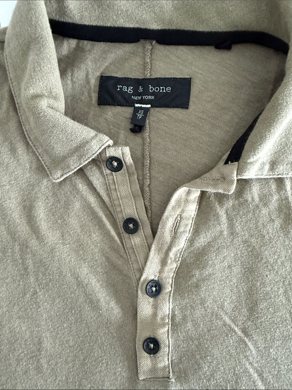 100% Cotton rag & bone Pale Olive Green Men’s Polo T-Shirt - Picture 2 of 8